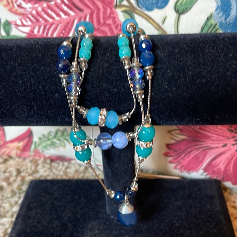Elegant Blue and Silver Beaded Necklace